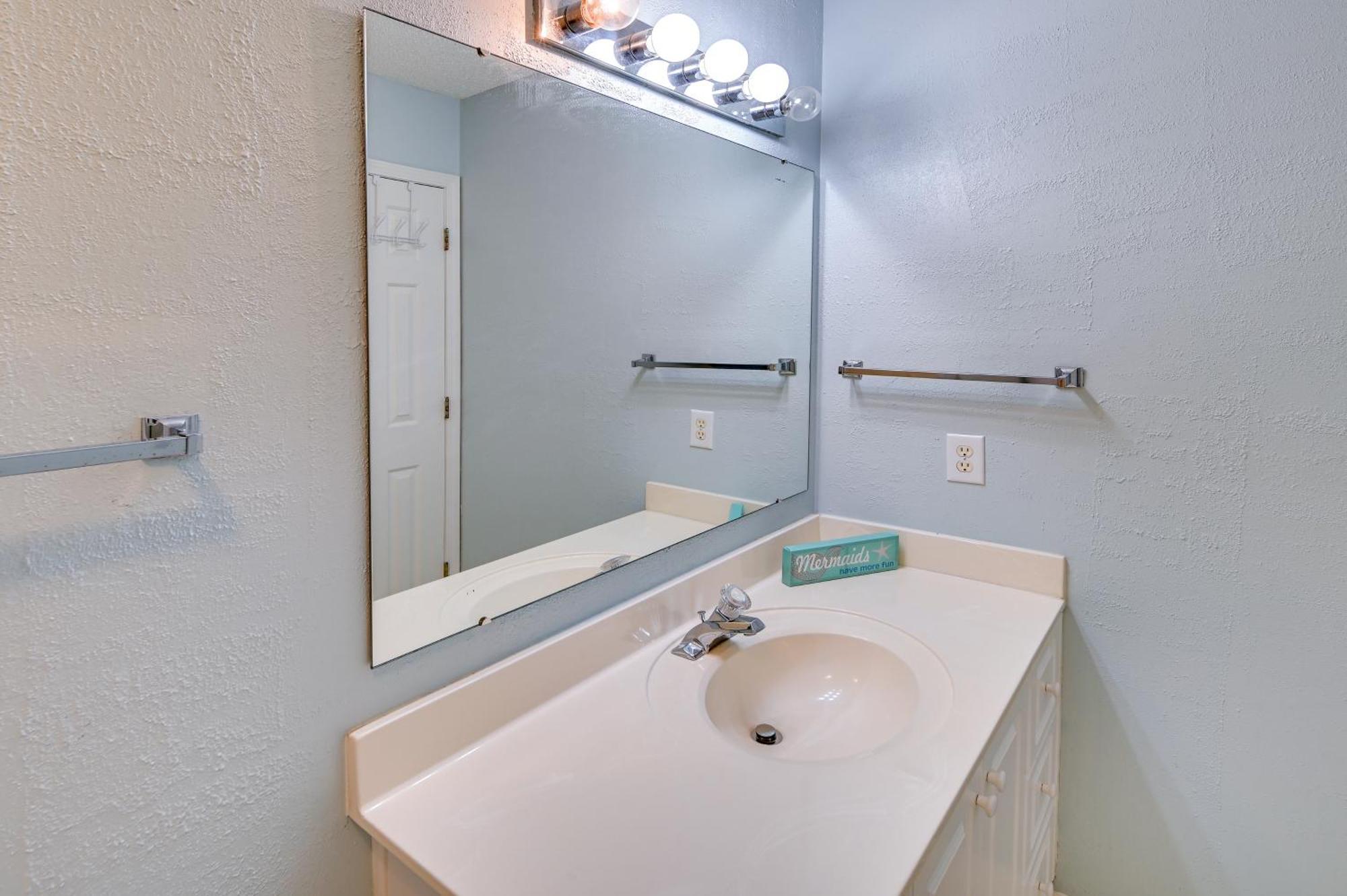 Surfside Beach Oasis With Private Pool And Gas Grill! Миртл-Бич Экстерьер фото